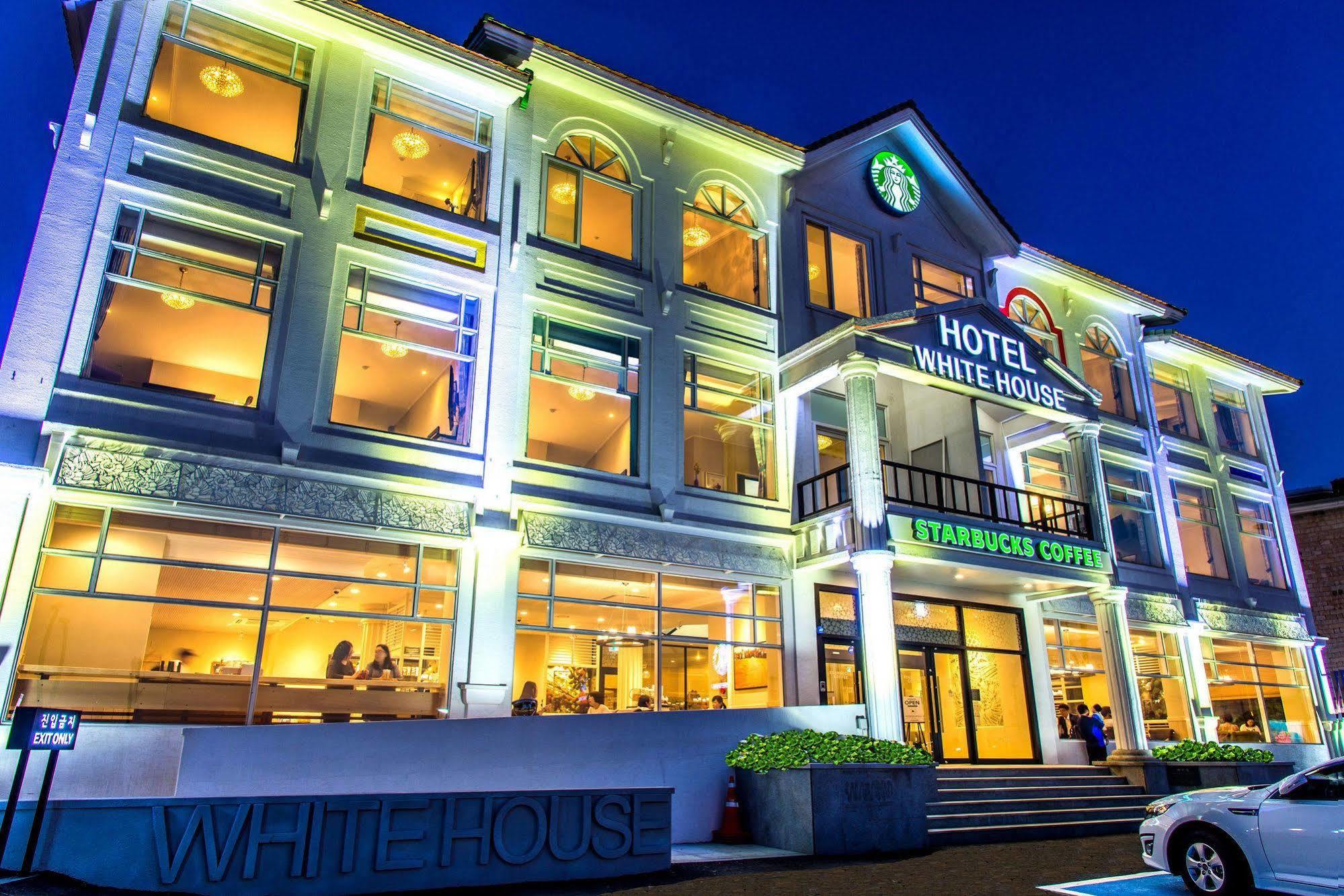 Hotel White House Чечжу Екстер'єр фото